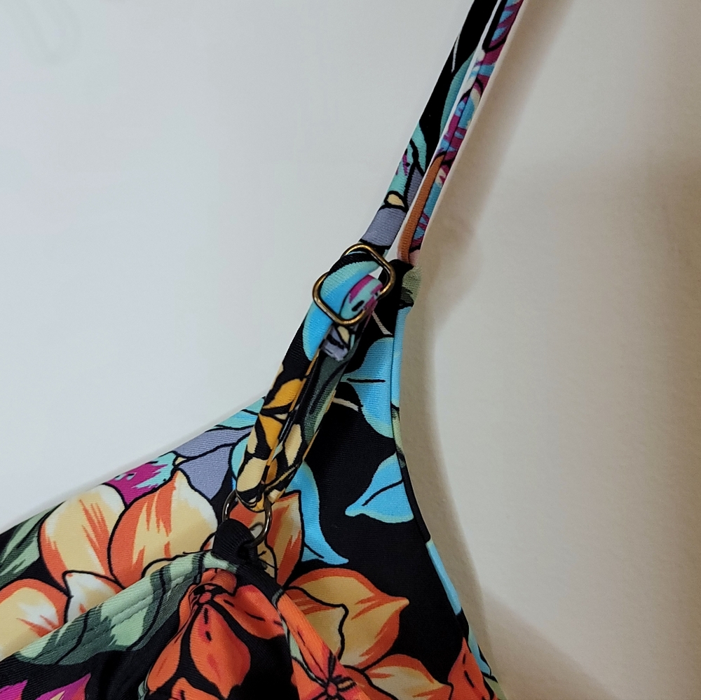 O'Neill Reina Tropical Malibu Bikini Top Size XL - Picture 5 of 12